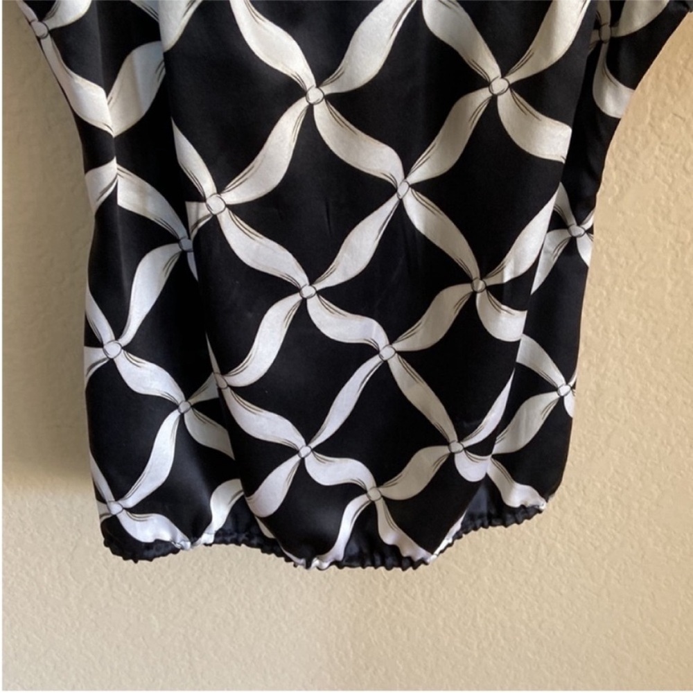 WHBM Silk Blouse - Picture 5 of 11